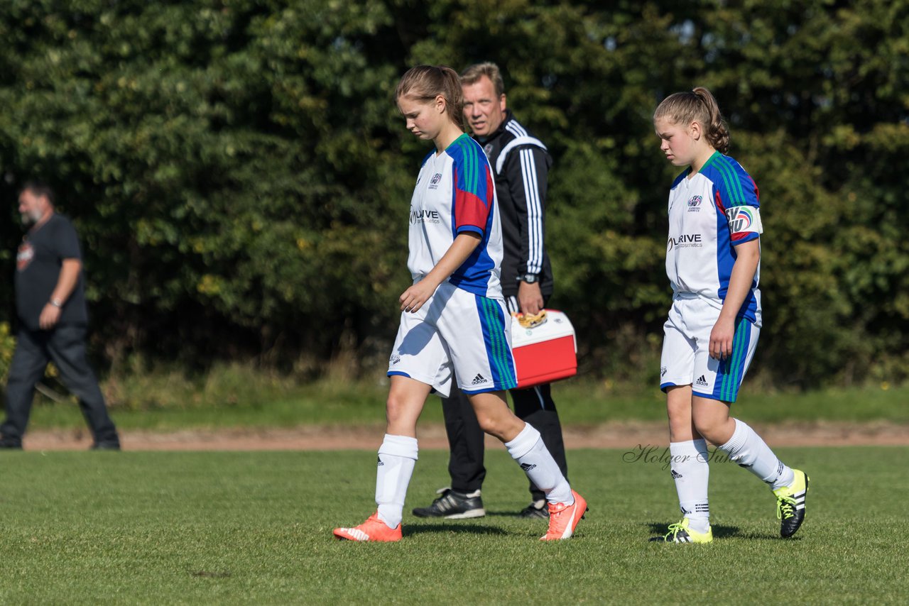 Bild 144 - B-Juniorinnen Krummesser SV - SV Henstedt Ulzburg : Ergebnis: 0:3